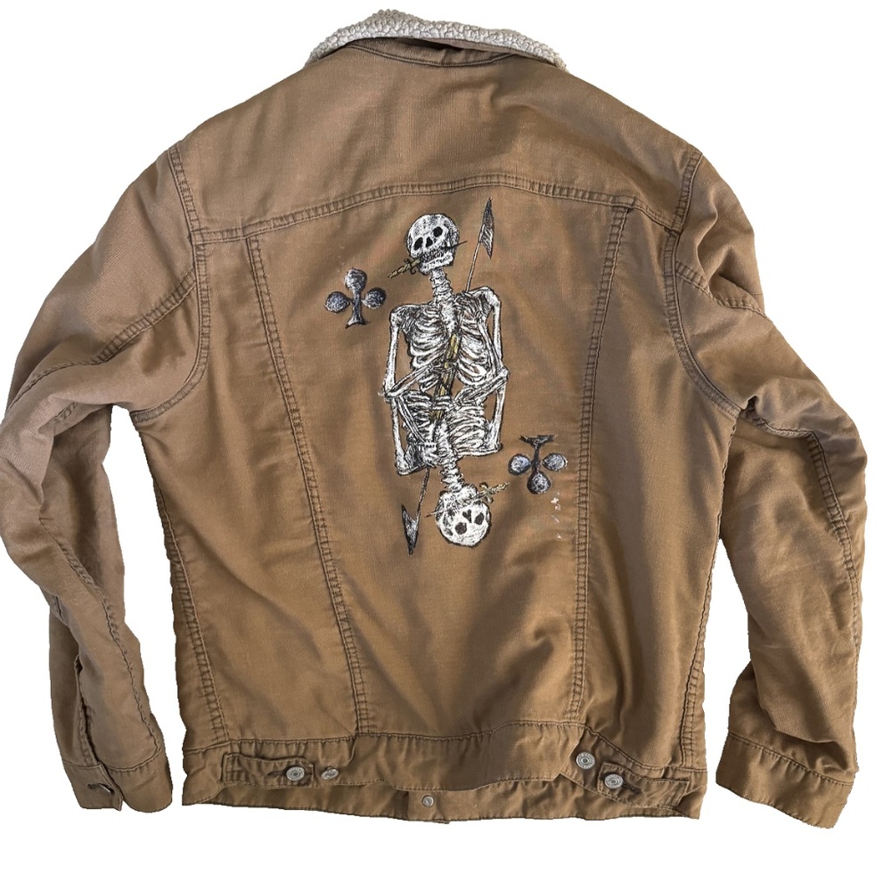 Levi's Men's Large Trucker Sherpa Brown Tan Denim Coat Skull Tarot Spades Knife